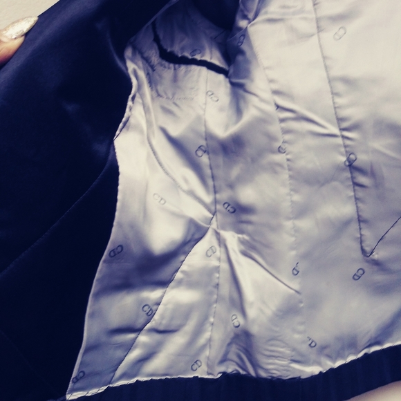 A fully lined short designer jacket - Picture 6 of 6